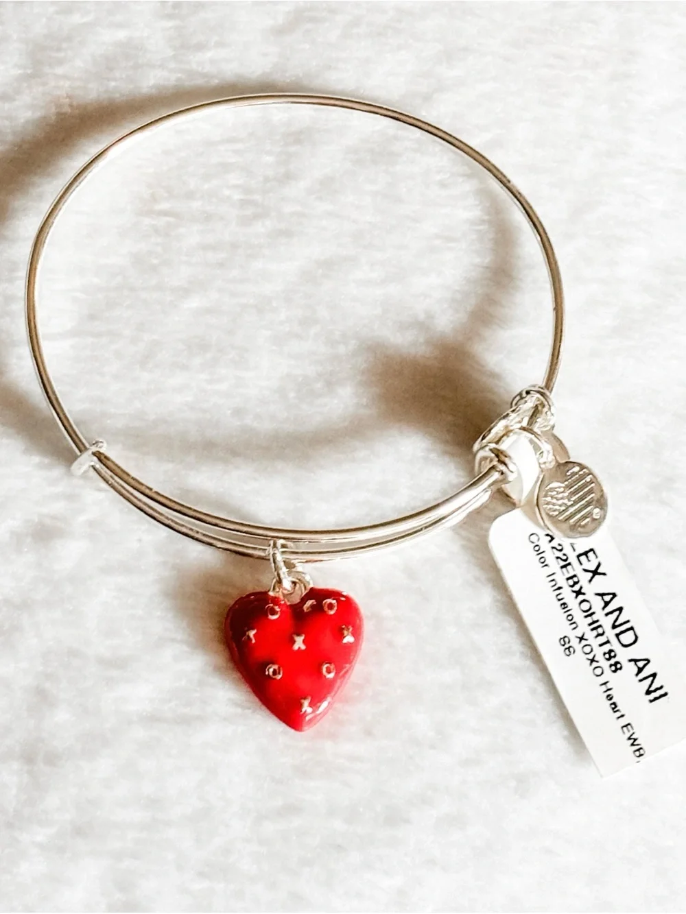 NWT! Alex and Ani XOXO Heart Charm Bangle Bracelet - Silver